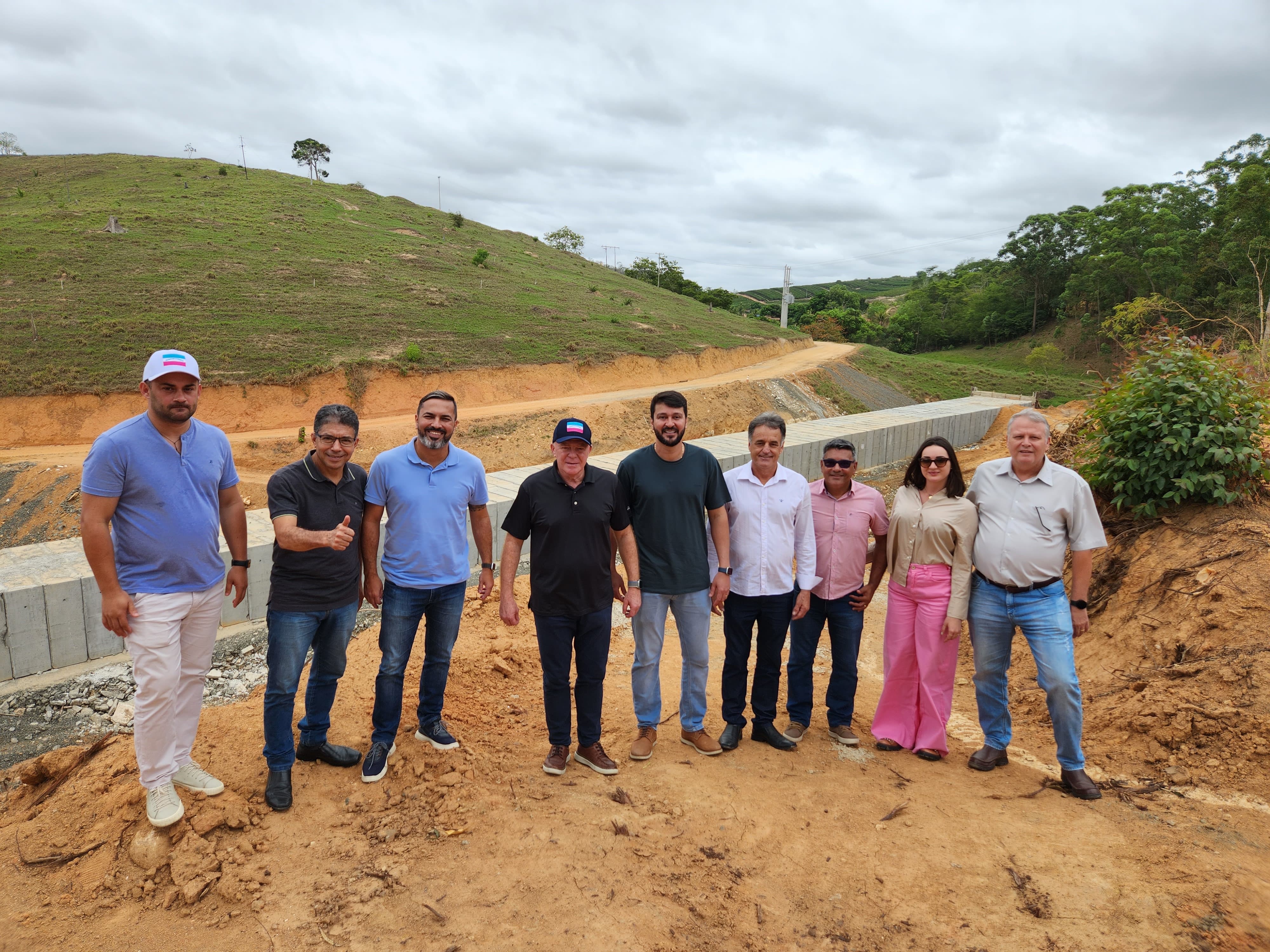 DER ES Governador visita obras e anuncia investimentos em Nova Venécia